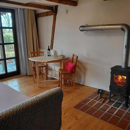 Romantic With Fireplace & Nature דירה Vorwerk