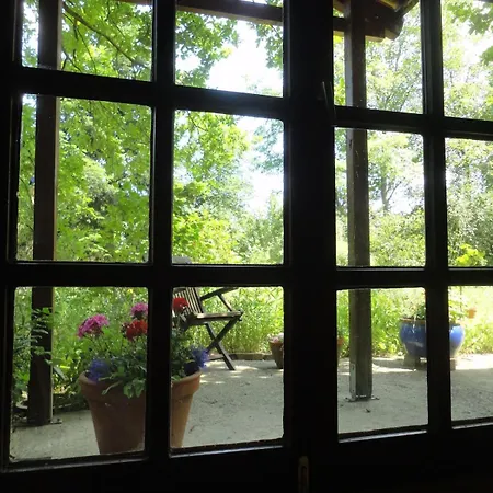 Romantic With Fireplace & Nature דירה